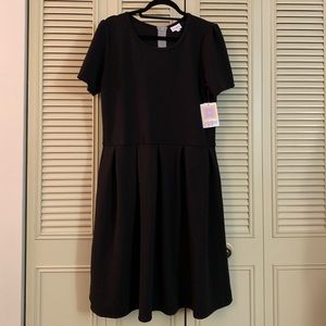 NWT LuLaRoe Amelia Dress